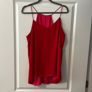 Reversible tank